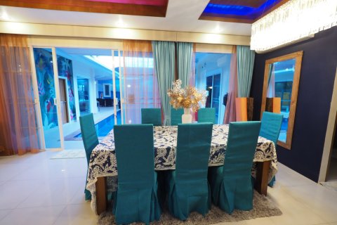 Вилла в Пхукете, Таиланд с 4 спальнями  № 139408 - фото 2