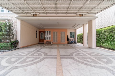 House in Taling Chan, Bangkok, Thailand 7 bedrooms № 169436 - photo 13