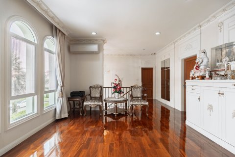 House in Taling Chan, Bangkok, Thailand 7 bedrooms № 169436 - photo 9