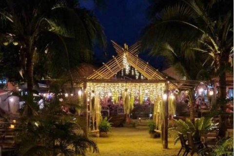 Café / restaurant à Surat Thani, Thaïlande № 156798