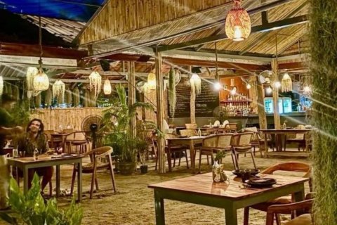 Café / restaurant à Surat Thani, Thaïlande № 156798 - photo 3