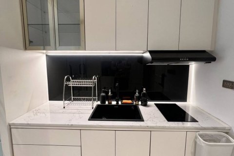 Condo in Bangkok, Thailand, 1 bedroom № 156796 - photo 7