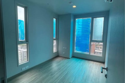 Condo in Bangkok, Thailand, 2 bedrooms № 156797 - photo 4