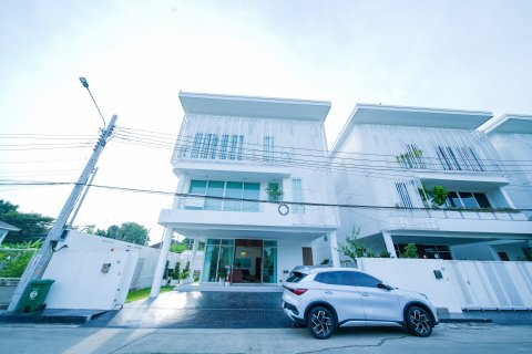 Villa à Saphan Sung, Bangkok, Thaïlande 4 chambres № 156402 - photo 9