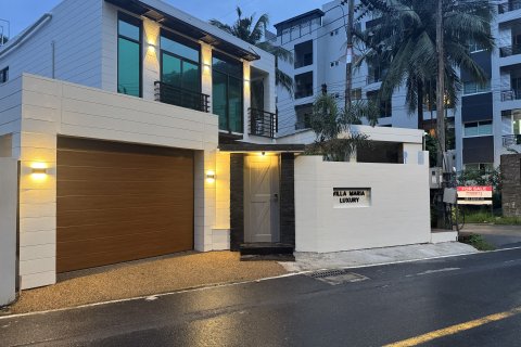 Villa in Kathu, Thailand 3 bedrooms № 156398