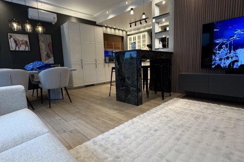 Villa in Kathu, Thailand 3 bedrooms № 156398 - photo 2