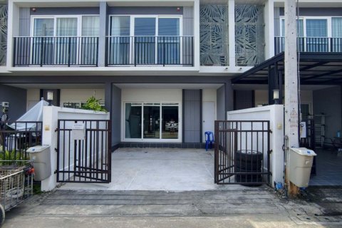 Таунхаус в Пхукете, Таиланд с 3 спальнями  № 156401