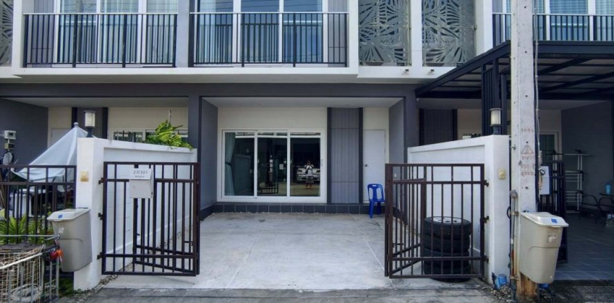 Таунхаус в Пхукете, Таиланд с 3 спальнями  № 156401