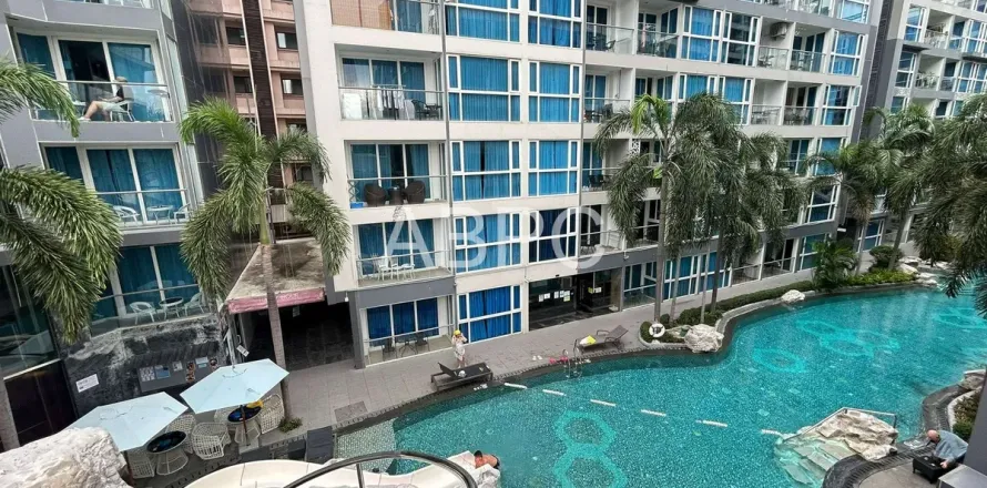 Estudio en el condominio en Pattaya, Tailandia № 210553