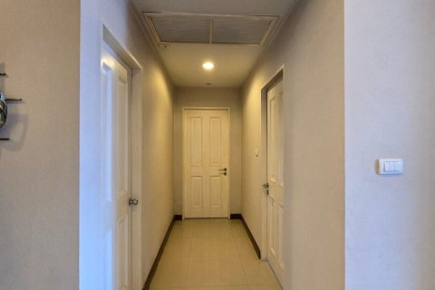 Condo à Watthana, Bangkok, Thaïlande, 2 chambres № 157188 - photo 19