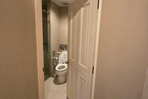 Condo à Watthana, Bangkok, Thaïlande, 2 chambres № 157188 - photo 25
