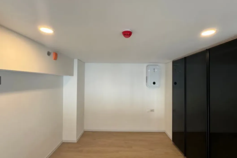 Studio in the Condo in Huai Khwang, Bangkok, Thailand  № 157189 - photo 4