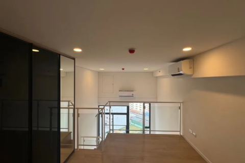 Studio in the Condo in Huai Khwang, Bangkok, Thailand  № 157189 - photo 3