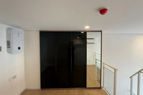 Studio in the Condo in Huai Khwang, Bangkok, Thailand  № 157189 - photo 5