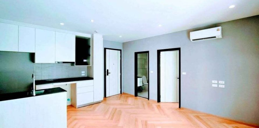 Studio in the Condo in Phuket, Thailand № 157186