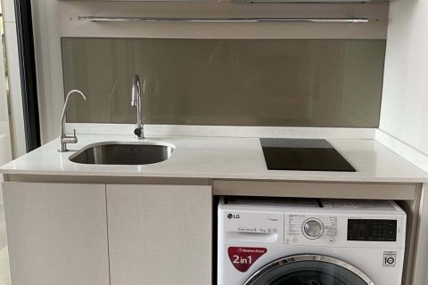 Studio in the Condo in Sathon, Bangkok, Thailand № 157187 - photo 9