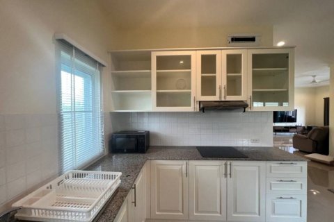 Villa in Hua Hin, Thailand 3 bedrooms № 134575 - photo 8