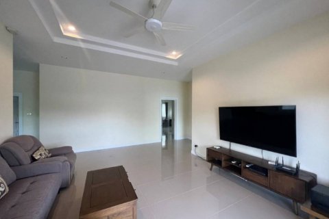 Villa in Hua Hin, Thailand 3 bedrooms № 134575 - photo 5