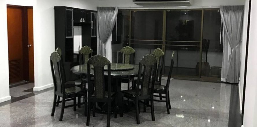 Condo à Bangkok, Thaïlande, 3 chambres  № 134574