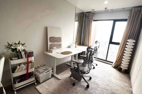 Кондоминиум с 2 спальнями в Бангкоке, Таиланд № 134576 - фото 3