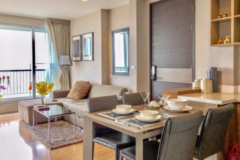 Condo à Sathon, Bangkok, Thaïlande, 2 chambres  № 144163 - photo 7