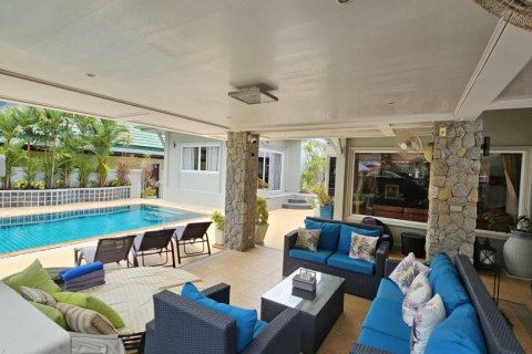 Villa in Kamala, Thailand 4 bedrooms № 115703 - photo 6