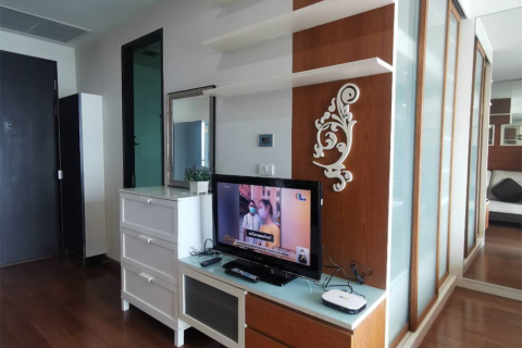 Condo in Bangkok, Thailand, 1 bedroom  № 184356