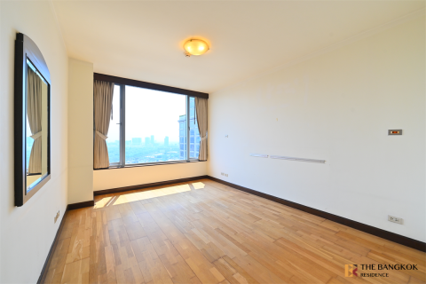 Condo in Bangkok, Thailand, 2 bedrooms № 184363 - photo 5