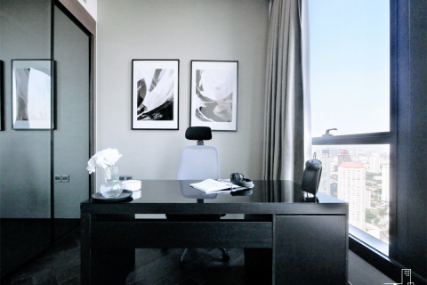 Condo in Bangkok, Thailand, 3 bedrooms № 184534 - photo 4