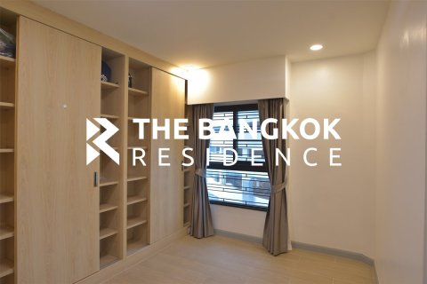Condo à Bangkok, Thaïlande, 3 chambres  № 184539 - photo 8