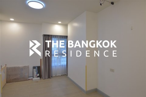 Condo à Bangkok, Thaïlande, 3 chambres  № 184539 - photo 3