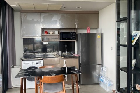 Кондоминиум с 2 спальнями в Клонг Тоэй, Бангкок, Таиланд № 144895 - фото 3