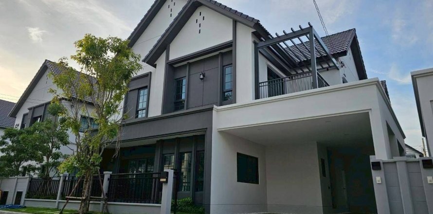 Дом в Банг Каео, Таиланд с 4 спальнями № 144896