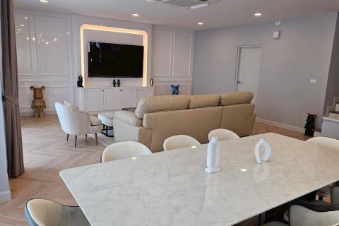 Дом в Банг Каео, Таиланд с 4 спальнями № 144896 - фото 10