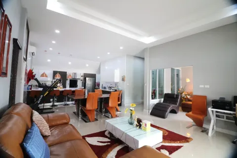 Maison à Khon Kaen, Thaïlande 4 chambres № 144892 - photo 3