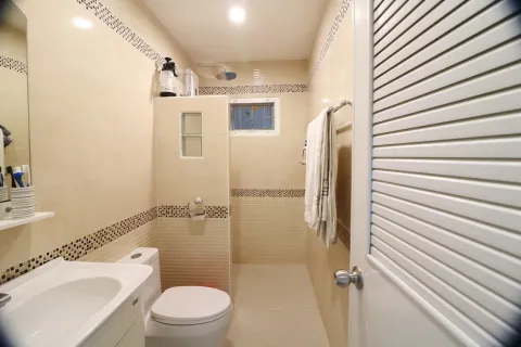 Maison à Khon Kaen, Thaïlande 4 chambres № 144892 - photo 23