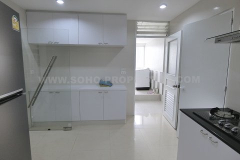 Condo à Bangkok, Thaïlande, 3 chambres  № 143813 - photo 18