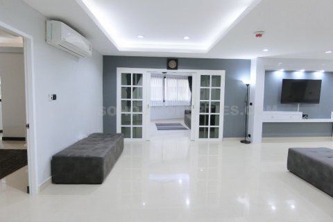 Condo à Bangkok, Thaïlande, 3 chambres  № 143813 - photo 3