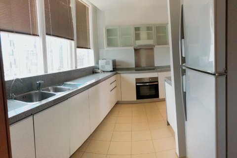 Кондоминиум с 3 спальнями в Бангкоке, Таиланд № 143815 - фото 12