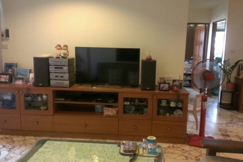 Condo à Bangkok, Thaïlande, 3 chambres  № 143814 - photo 6