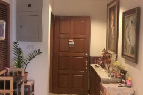 Condo à Bangkok, Thaïlande, 3 chambres  № 143814 - photo 1