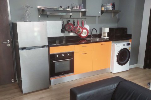 Студия в кондо в Ваттхане, Бангкок, Таиланд № 137277 - фото 3