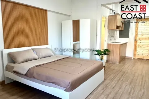 Estudio en el condominio en Jomtien Beach, Pattaya, Tailandia № 212626 - foto 11