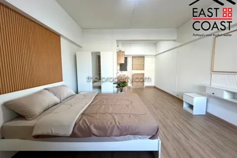 Estudio en el condominio en Jomtien Beach, Pattaya, Tailandia № 212626 - foto 3