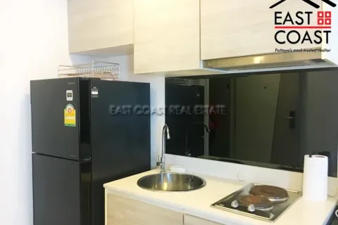 Estudio en el condominio en Jomtien Beach, Pattaya, Tailandia № 212629 - foto 6