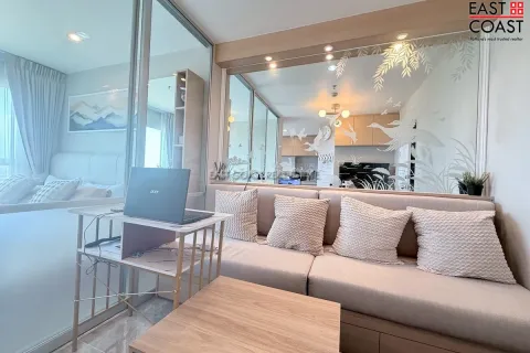 Condominio de 1 dormitorio en Jomtien Beach, Pattaya, Tailandia № 212628 - foto 11