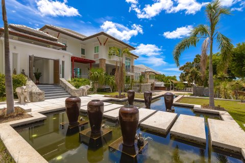 Villa in Cha-am, Thailand 9 Schlafzimmer № 222123 - Foto 4