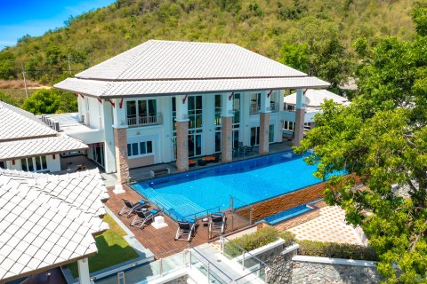Villa in Cha-am, Thailand 9 Schlafzimmer № 222123 - Foto 20