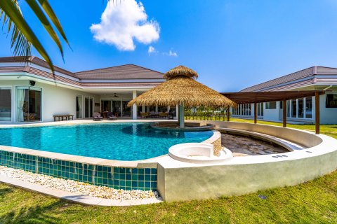 Villa in Hua Hin, Thailand 7 Schlafzimmer № 222125 - Foto 15