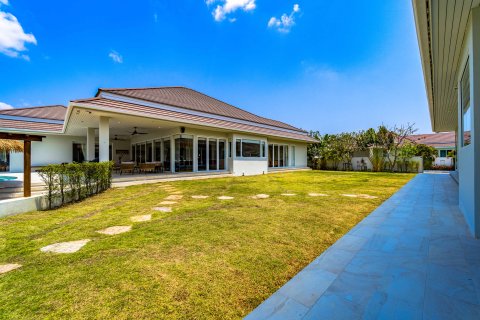 Villa in Hua Hin, Thailand 7 Schlafzimmer № 222125 - Foto 9